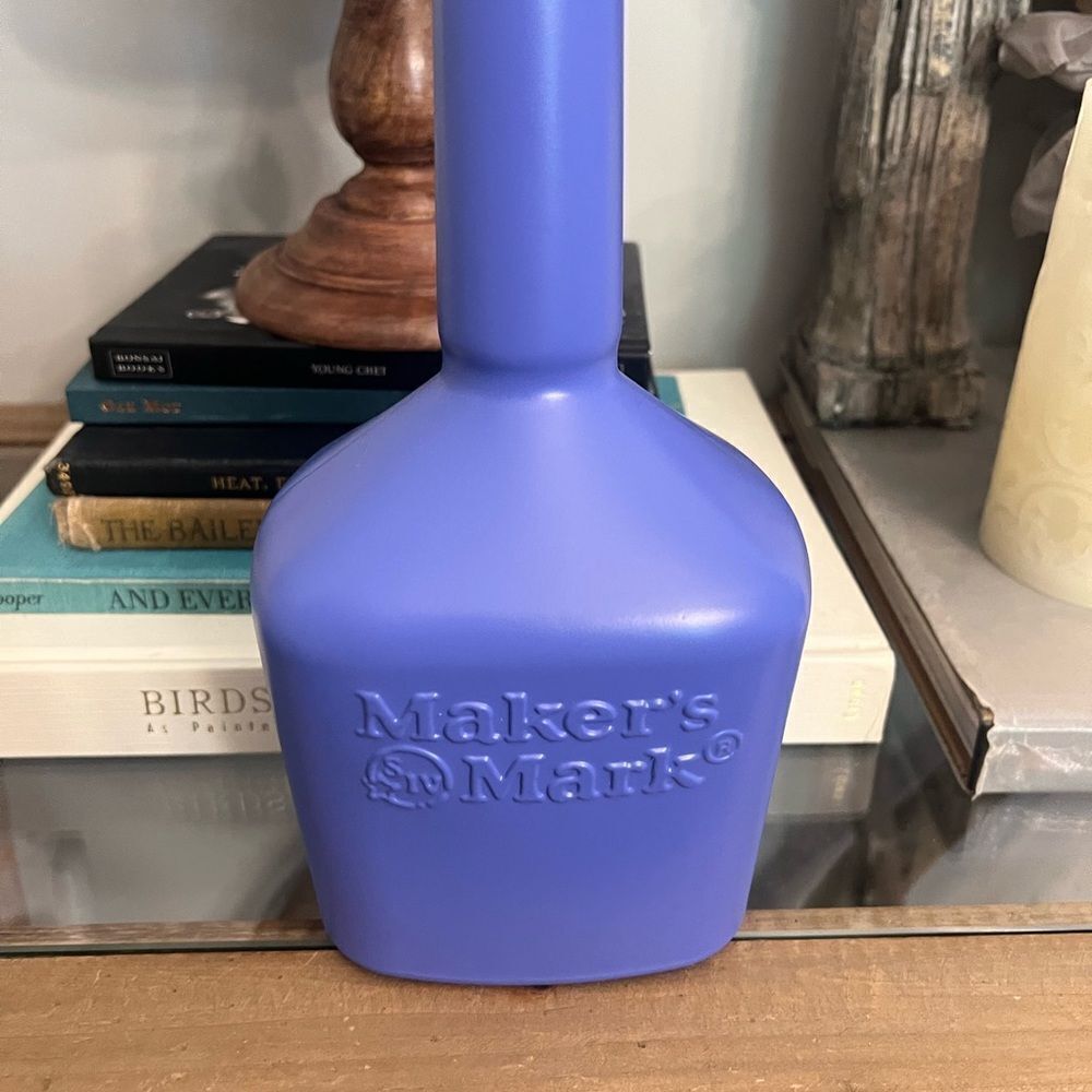 Maker's Mark Purple Blue hand‎ painted decorative Bottle - Picture 2 of 6